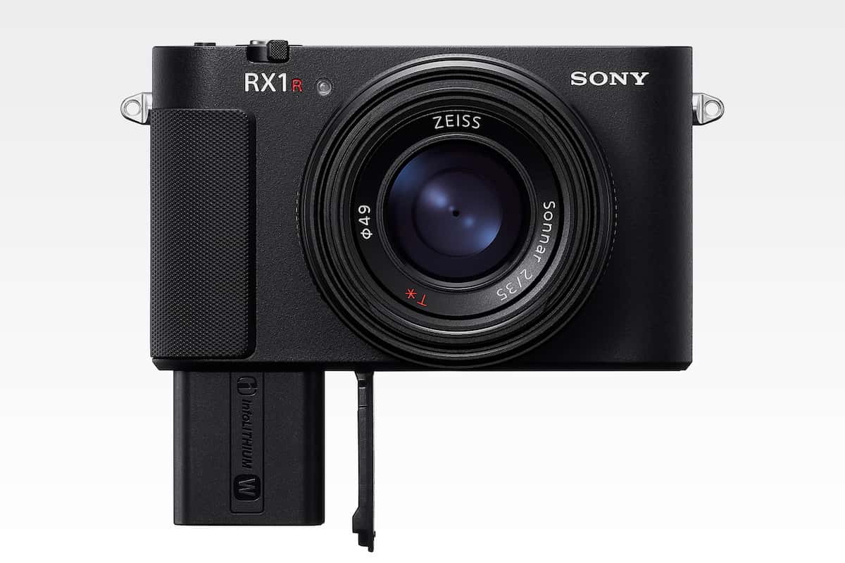 Kompakt Fotoğraf Makinesi | RX1RIII | Sony Turkey