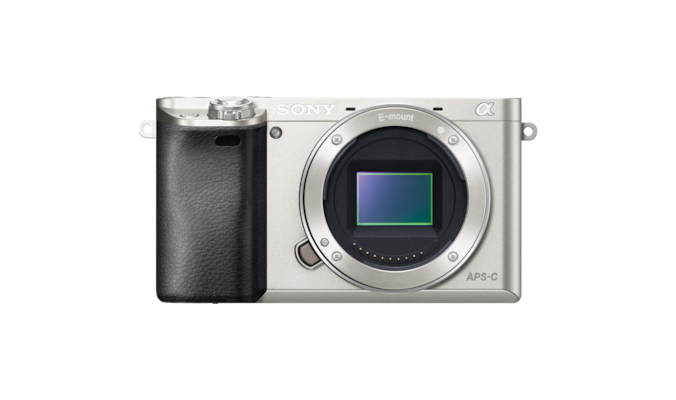 ILCE6000LS.CEC | α6000 APS-C Sensörlü E mount'lı fotoğraf makinesi